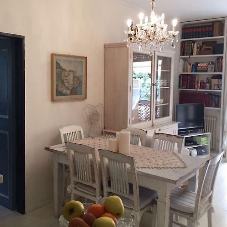La Casa Di Nonna Gio Apartman Luni Kültér fotó
