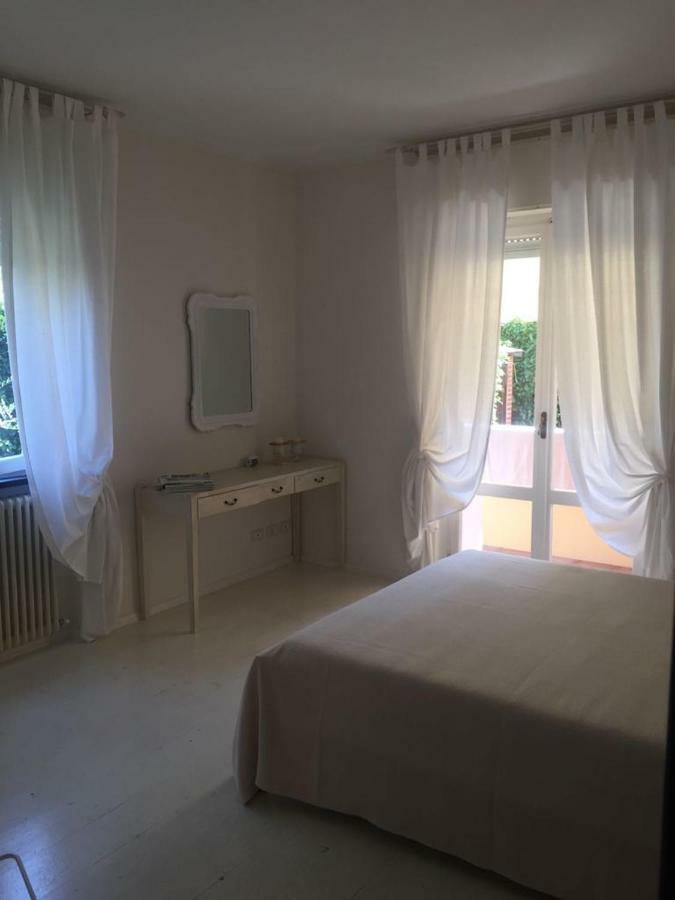 La Casa Di Nonna Gio Apartman Luni Kültér fotó
